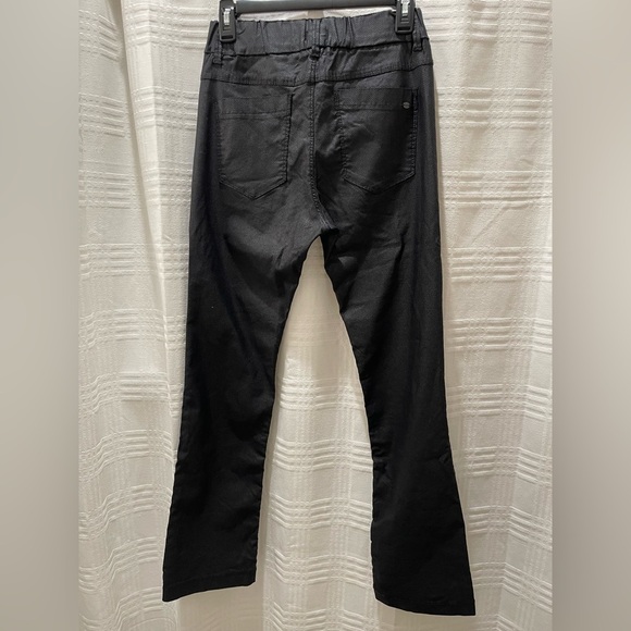 Bevy Flog black pull on pants - Picture 2 of 8